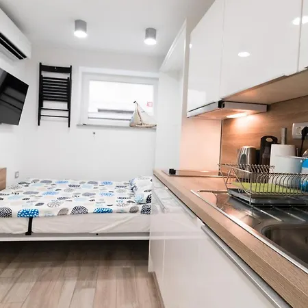 Room At Vacation Station Piran Exterior photo